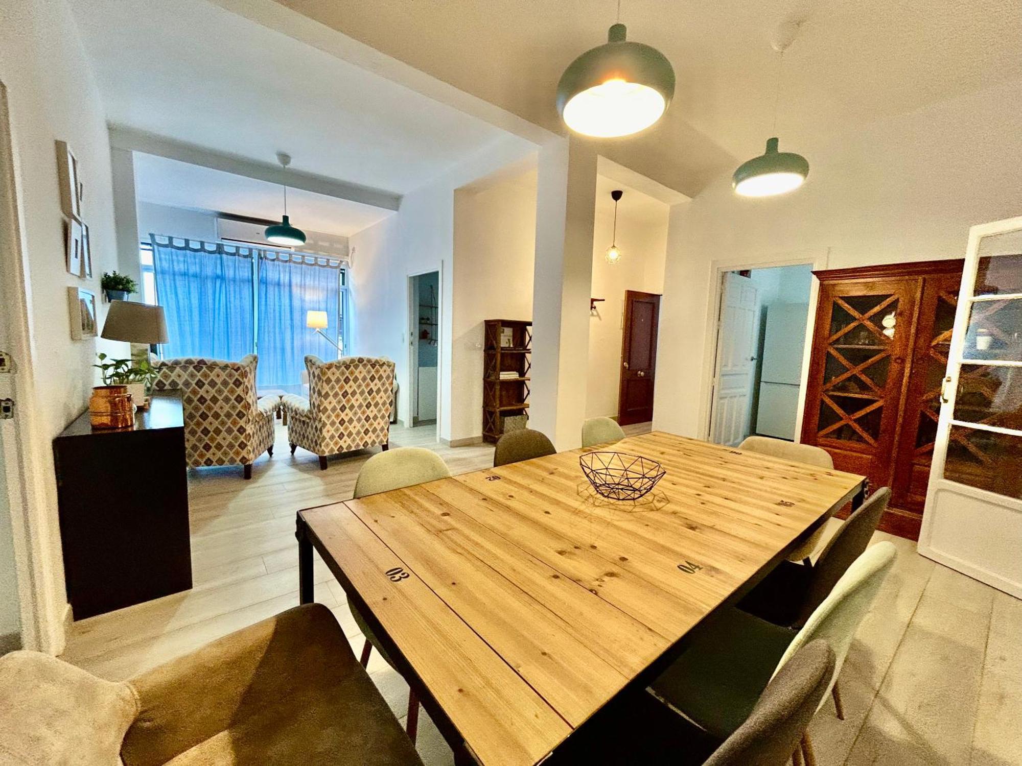 Acogedor Apt 8Pax 4Bdr 2Bth- Cozyhomesevilla2 Exterior photo